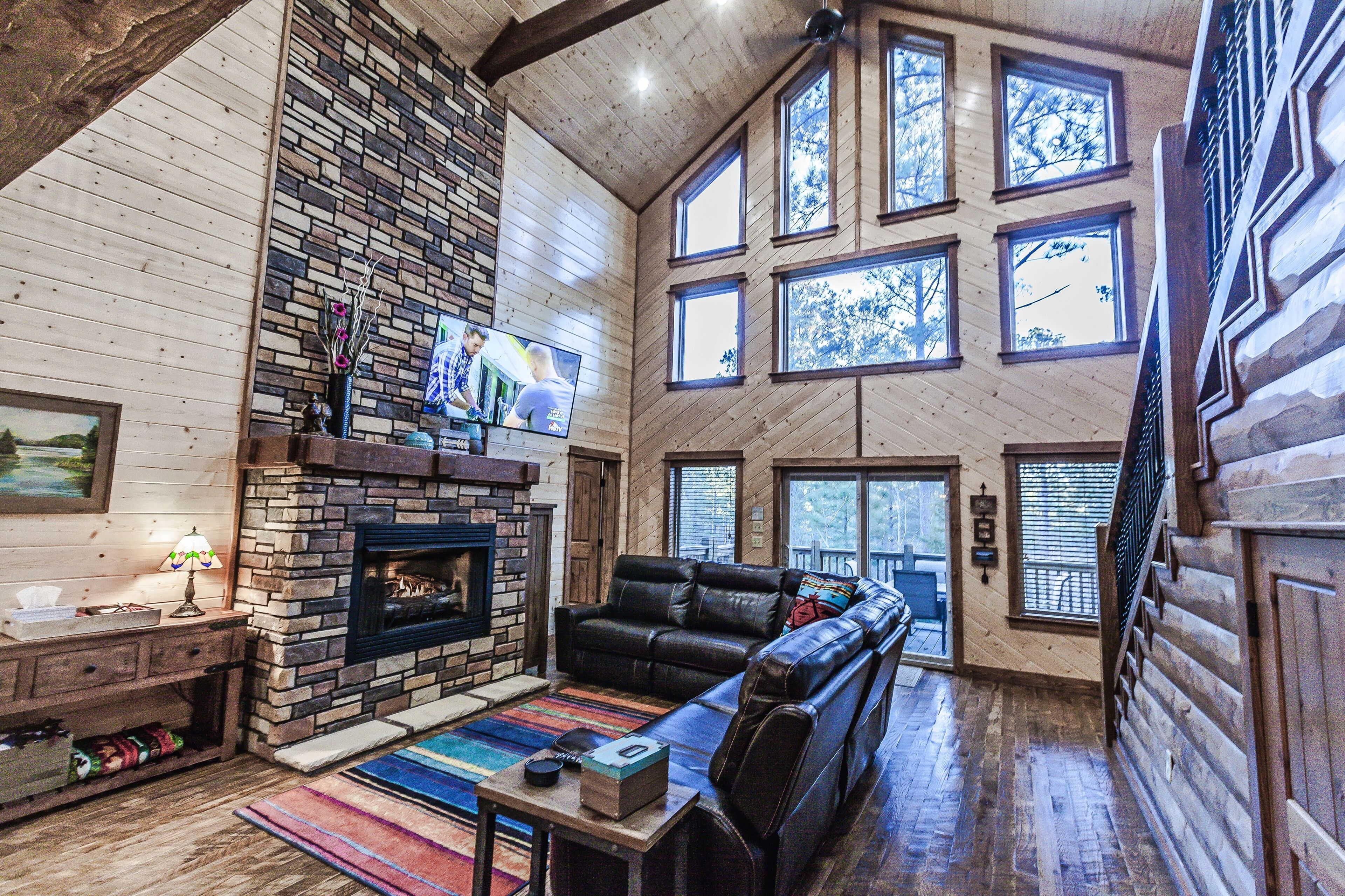 Smart TV, fireplace, DVD player