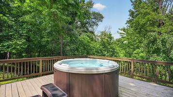 Baignoire à remous extérieure