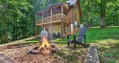 Falling Leaf Cabin Rustic Charm With Modern Decor! Newly Renovated Kitchen!
