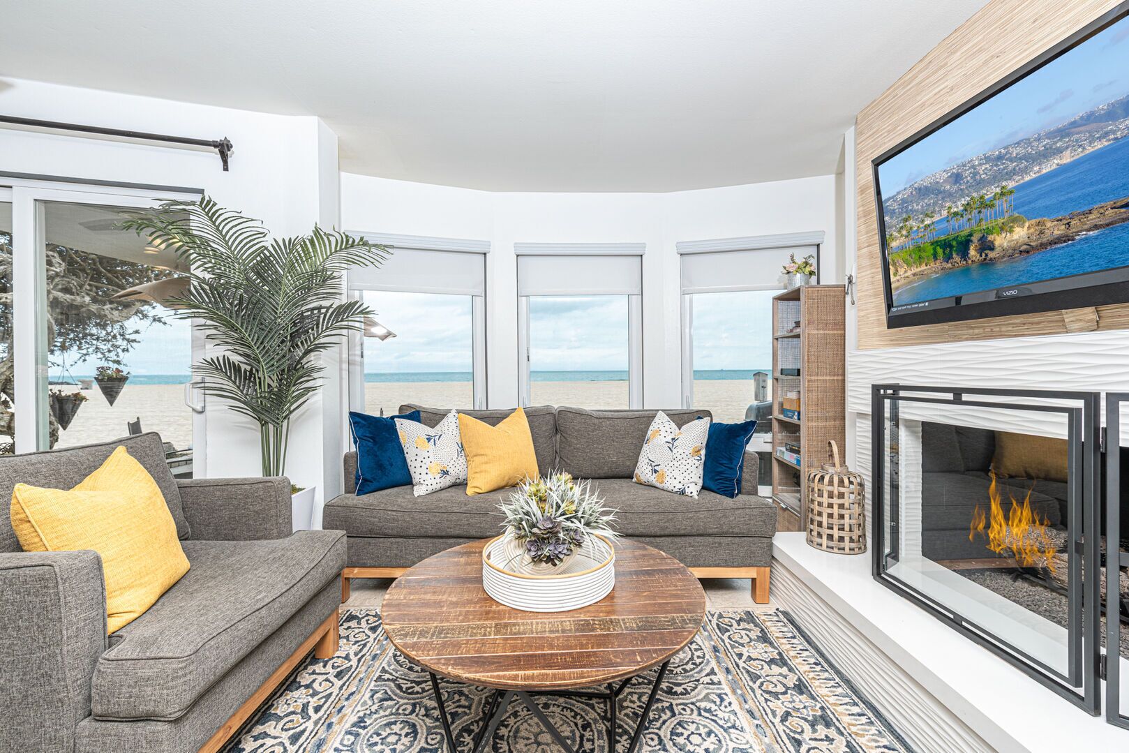 Oceanfront Family Vacation Home | Lovely Interior | The Perfect Vacation Headquarters