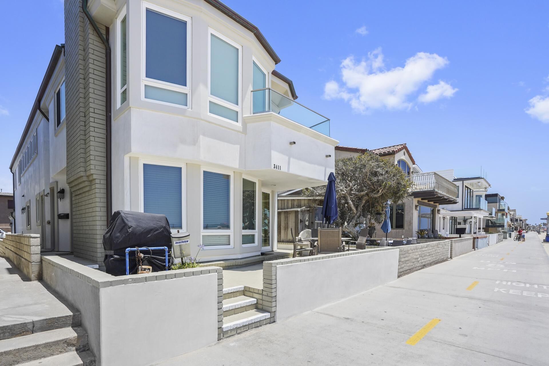 Oceanfront Family Vacation Home | Lovely Interior | The Perfect Vacation Headquarters