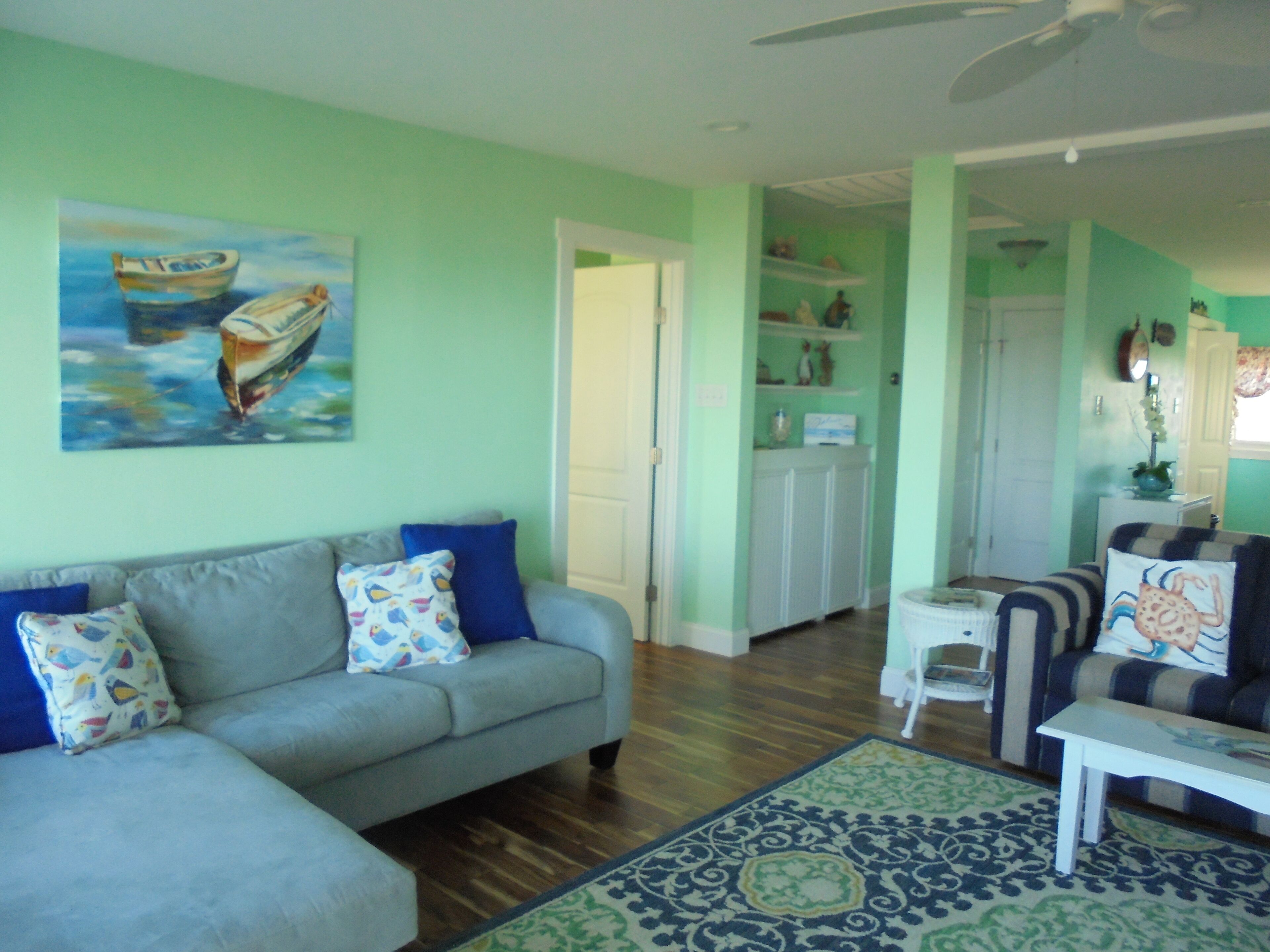 Beachfront Home and Hot Tub with fantastic views!!