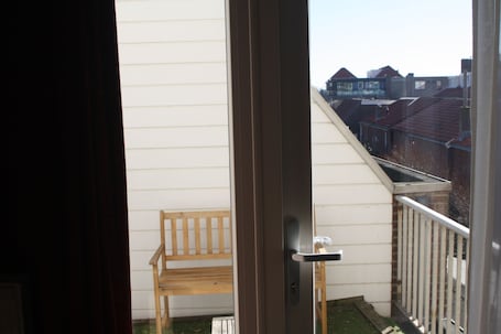 Standard Double or Twin Room | Balcony. Hotel Zee en Duin