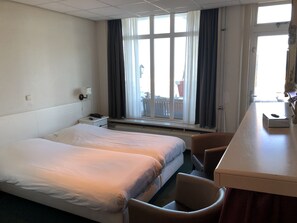 Premium Double or Twin Room, Sea View, Ground Floor - Hotel Zee en Duin (Katwijk Aan Zee)