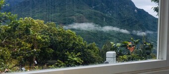 全新九虹新月觀景民宿