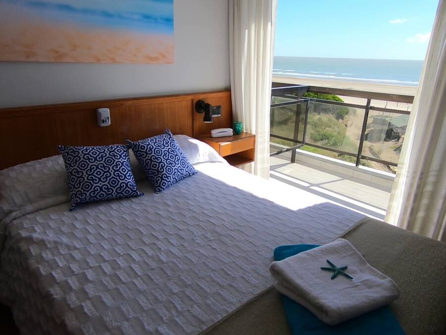 Standard Room, 1 Double Bed, Non Smoking (215131557) | In-room safe, free WiFi