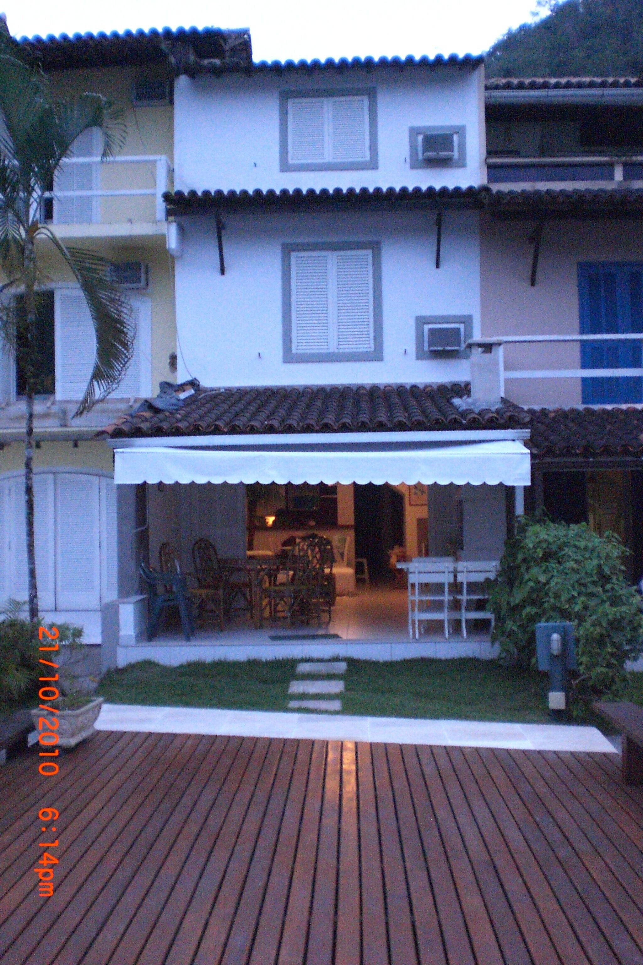 GOOD TASTE - 4 BEDROOMS W / AIR - PRIVATE DECK