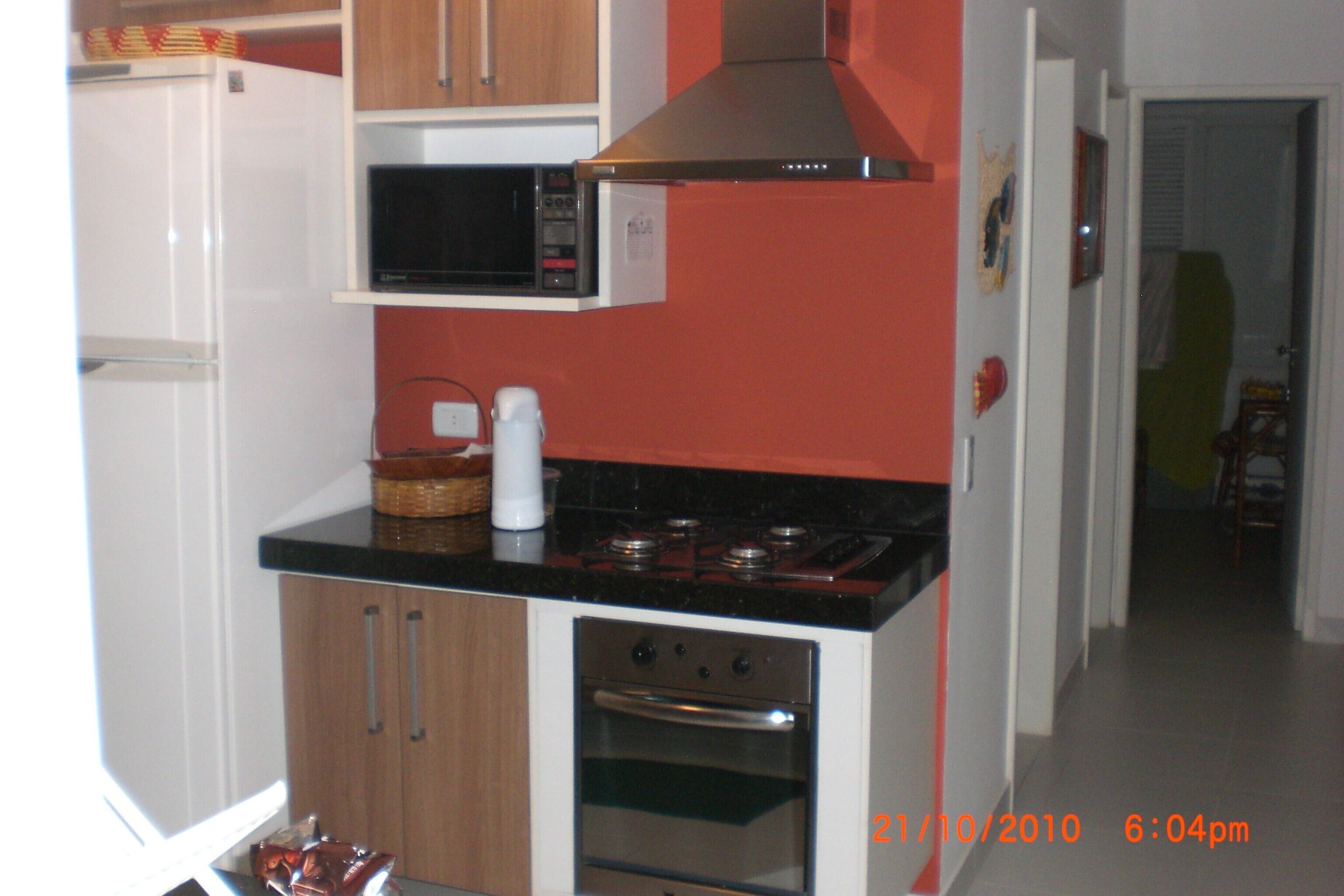 GOOD TASTE - 4 BEDROOMS W / AIR - PRIVATE DECK