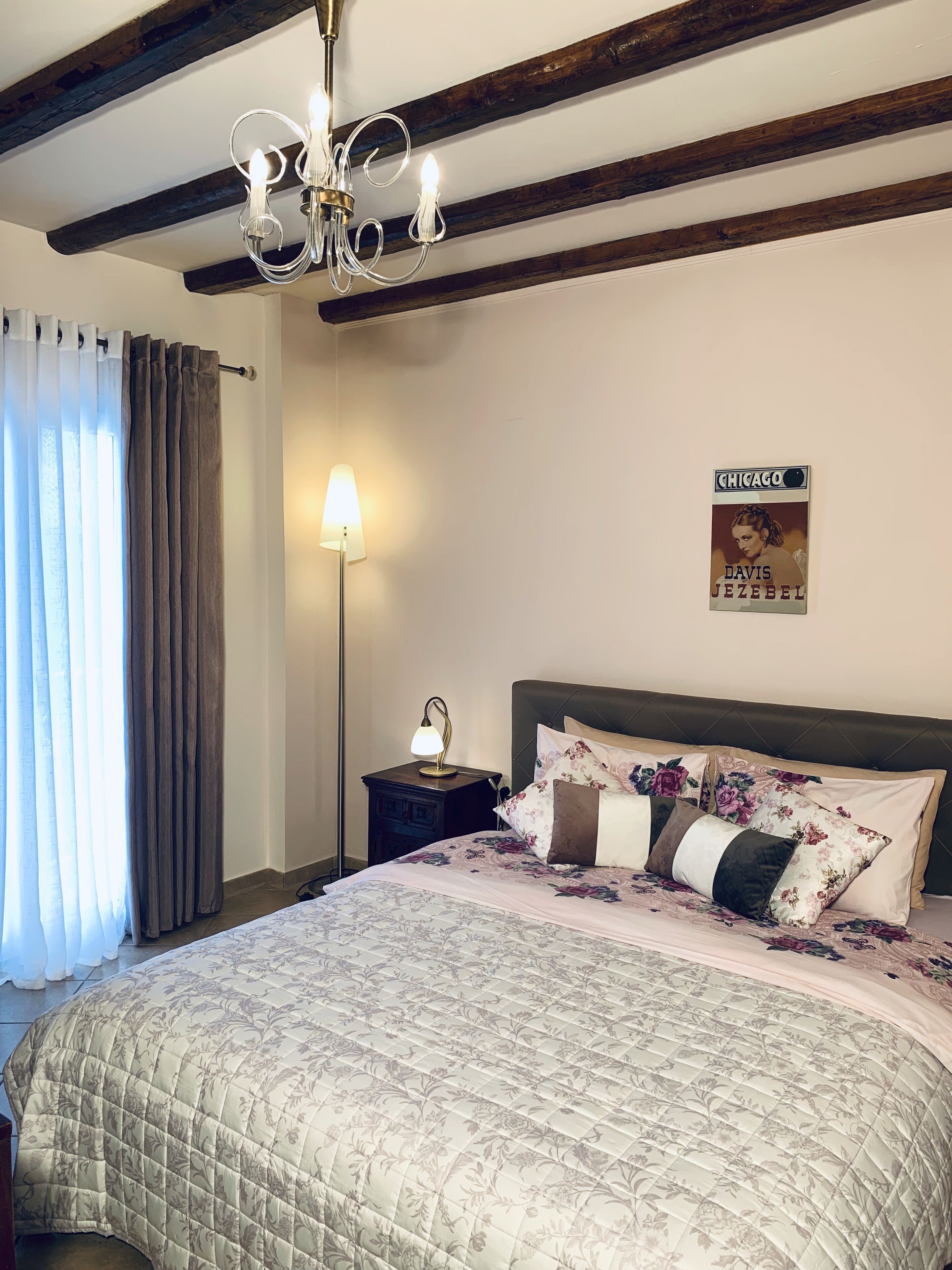 Diamond Villa - The perfect choice for a big family. Close to the beach & golf