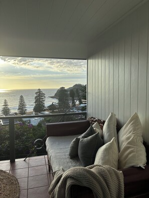 Property grounds - Blue Seas Villa, Sth Avoca Magnificent Beach & Ocean Views  (AVOCA BEACH)