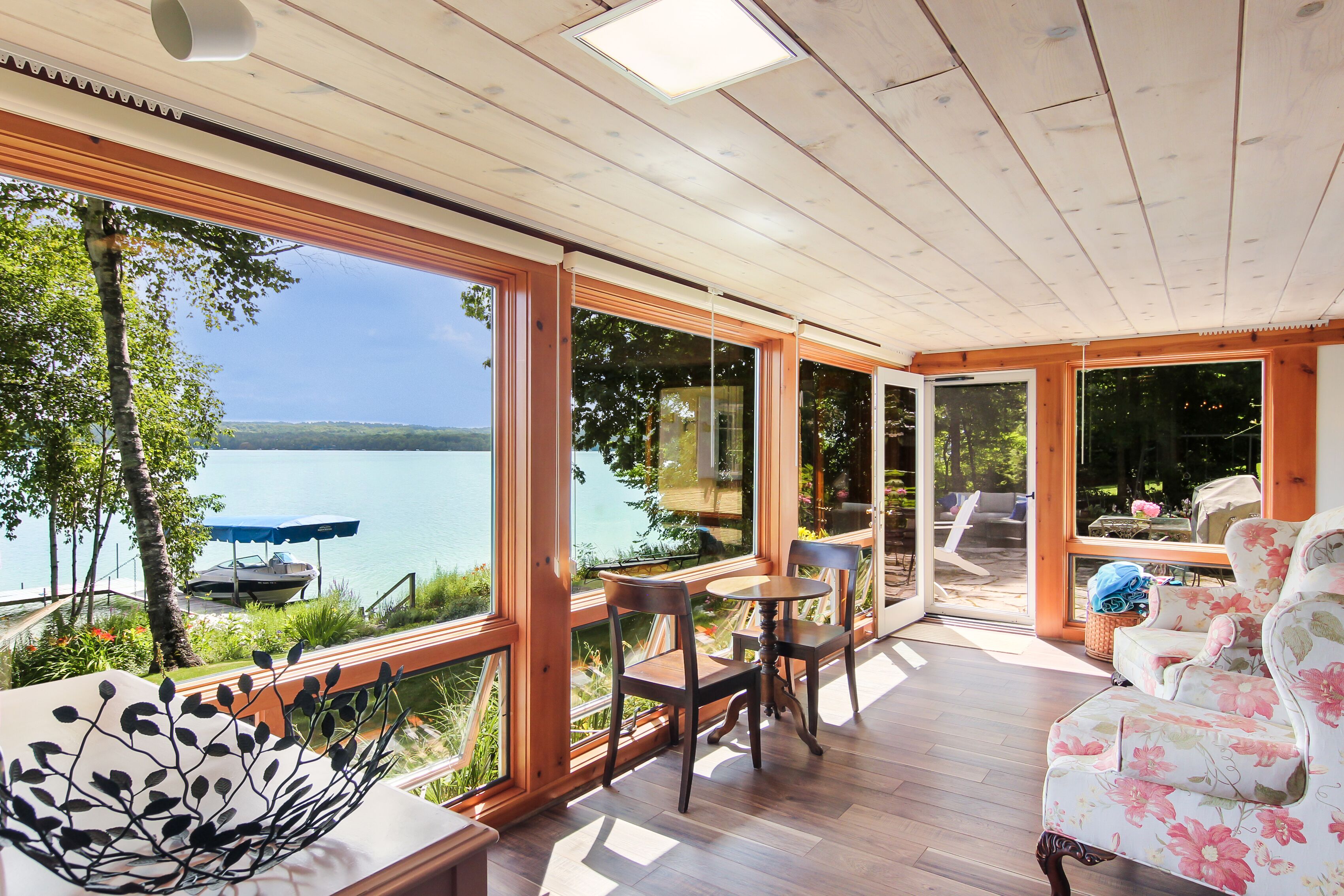 More lake view and new hardwood floors in the kitchen, living  and dining rooms.
