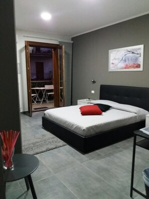 Minibar, bureau, chambres insonorisées, Wi-Fi gratuit