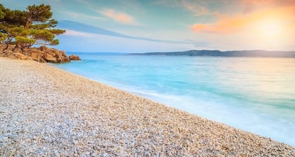 Villa Silentio near Makarska, heated pool, complete privacy