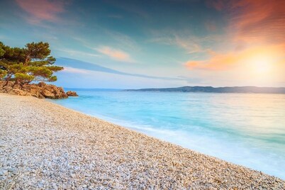 Villa Silentio near Makarska, heated pool, complete privacy
