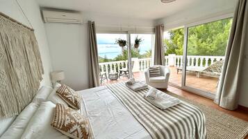 3 slaapkamers, een kluis op de kamer, een strijkplank/strijkijzer