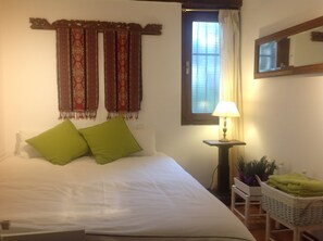 4 dormitorios, escritorio, tabla de planchar con plancha y wifi gratis