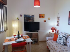 Smart TV, books