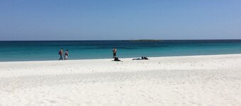 "DESSANAI"
350 mt beach. ROMANTIC house