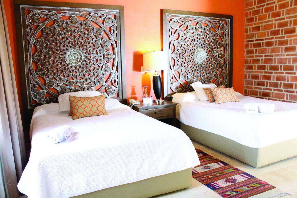Room 2, 2 Double Beds