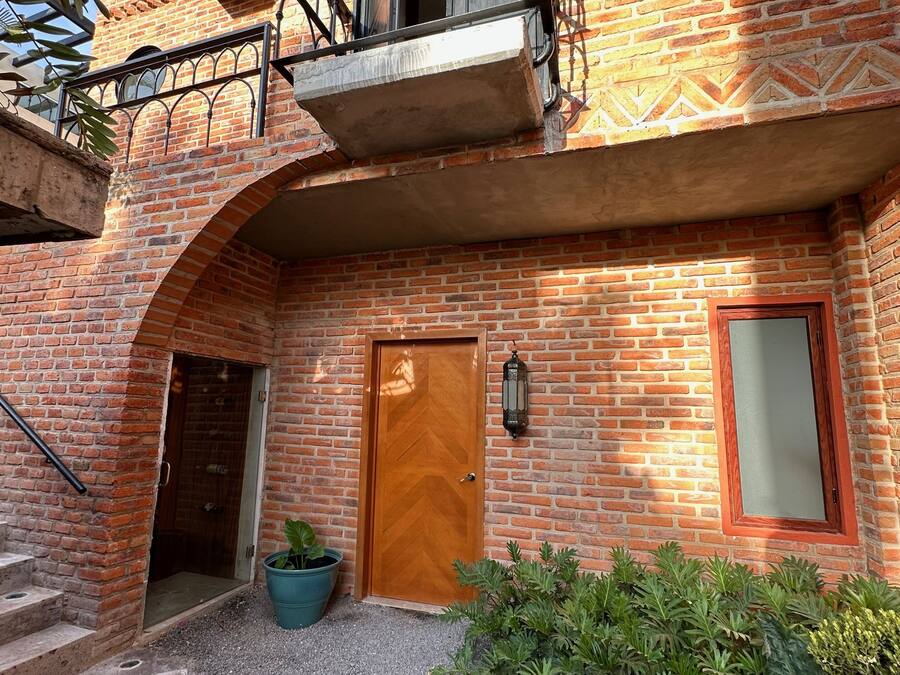 Overnatningsstedets facade