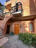 Fachada da propriedade