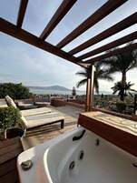 华丽开间套房 | 私人 SPA 浴缸