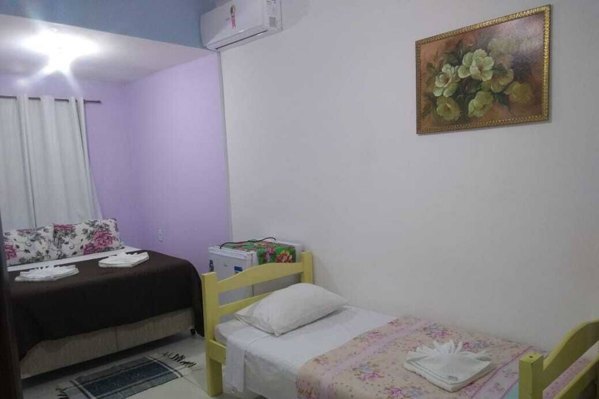 Ropa de cama de alta calidad, minibar, cortinas blackout y wifi gratis