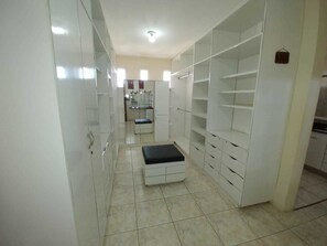 Casa Deluxe, varias camas, para no fumadores | Cortinas blackout, tabla de planchar con plancha y wifi gratis