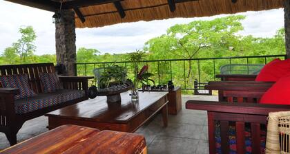 Rafiki Safari Camp