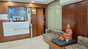 Reception - Hotel Alankar Palace (Bhopal)