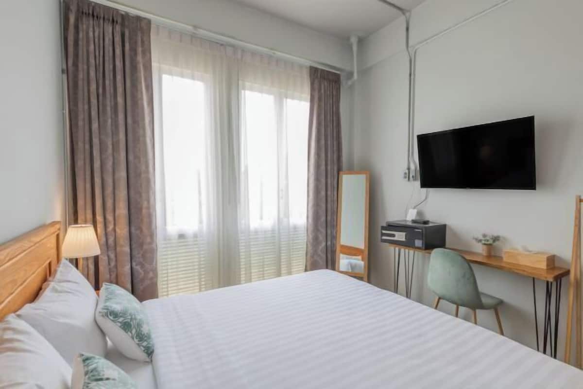 Wifi gratis y ropa de cama