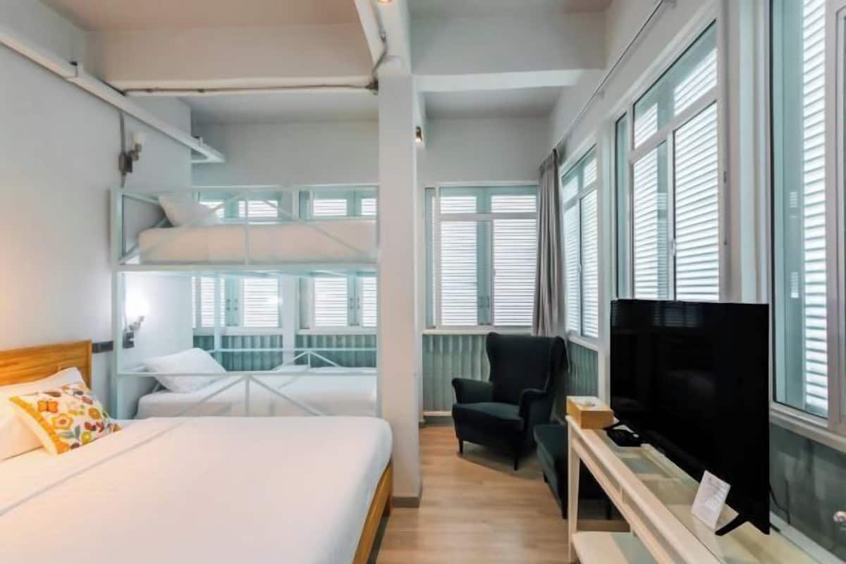 Wifi gratis y ropa de cama