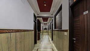 Interior - Hotel Durga International (New Delhi)