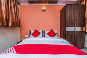 18 chambres, ameublement personnalisé, bureau, Wi-Fi gratuit