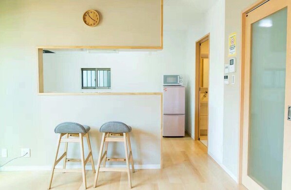 Casa básica, varias camas, para no fumadores, vista al jardín | Sala de estar