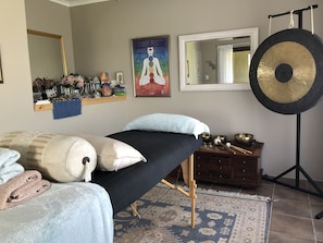 Massage thể thao, dịch vụ massage
