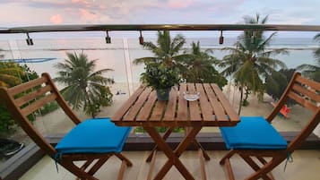 Chambre Double Deluxe, 1 lit double, non-fumeurs | Vue depuis le balcon