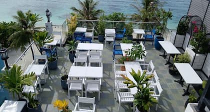 Huvan Beach Hotel at Hulhumale'