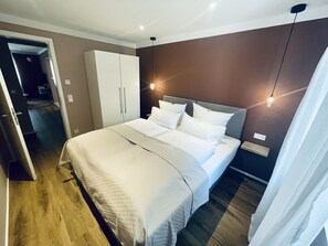 Ferienwohnung 5 | Premium bedding, individually decorated, individually furnished - Ferienhof Eichenberg (Haundorf)