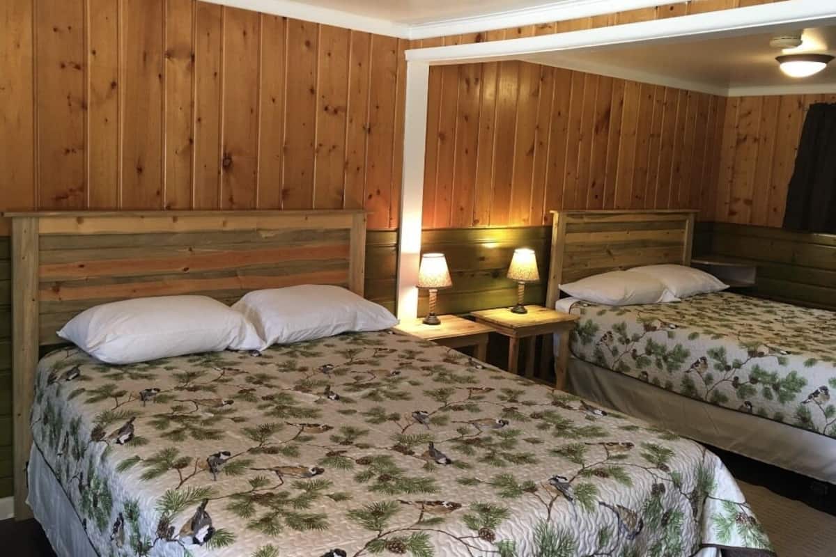 Standard Double Room, Private Bathroom (Two Queens/Kitchenette) | Miscellaneous