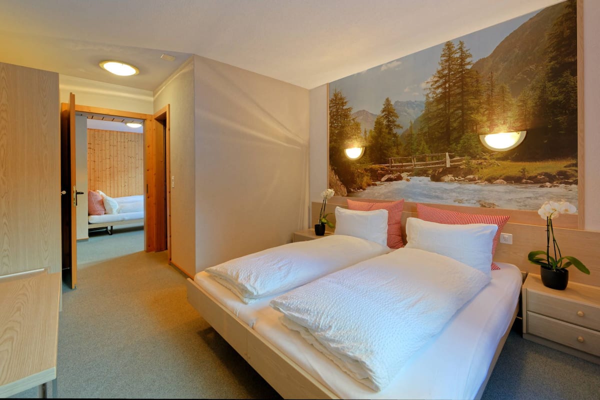 Family Room, Private Bathroom, Annex Building | Hypo-allergenic bedding, down comforters, blackout drapes, rollaway beds