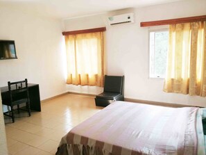 Desk, free WiFi, bed sheets