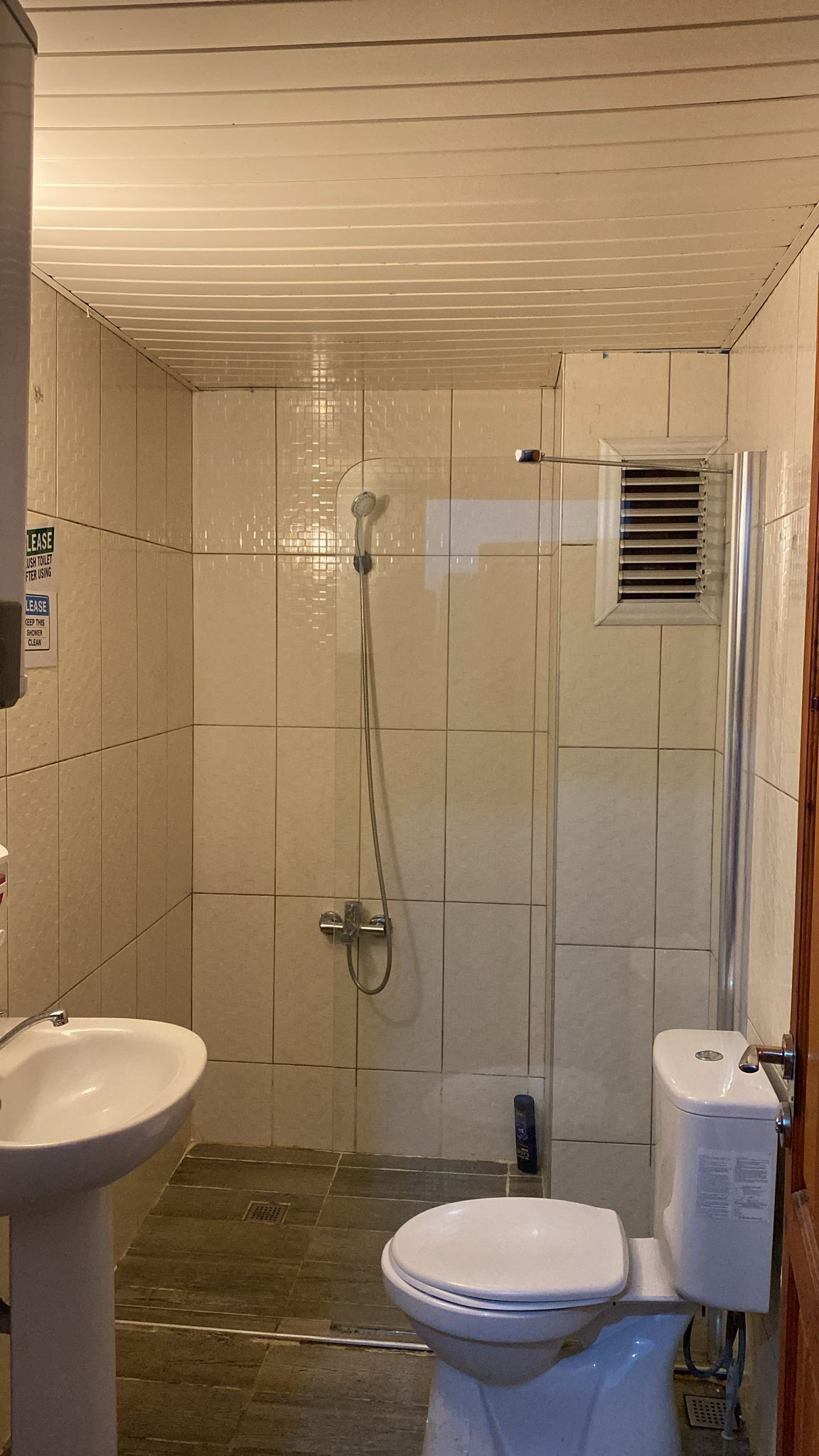 Photo - Kuyu Beergarden Hostel