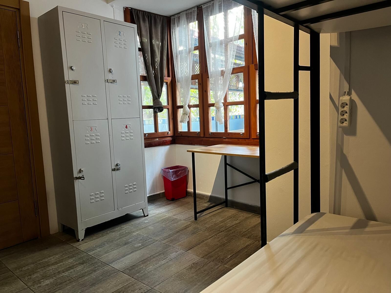 Photo - Kuyu Beergarden Hostel