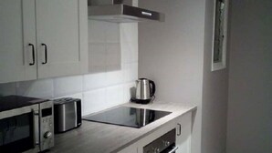 Departamento, 3 habitaciones | Cocina privada