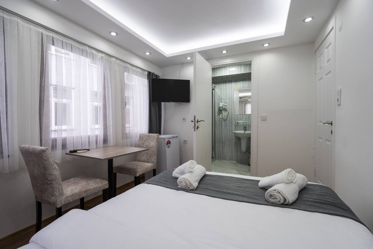Minibar, desk, laptop workspace, soundproofing