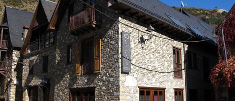 Fachada de la propiedad