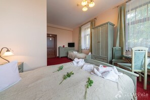 Family Triple Room | 1 bilik tidur, peralatan tempat tidur premium, dihias secara berasingan 