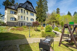 Family Quadruple Room, Berbilang Katil, Non Smoking, Garden View | Pemandangan dari bilik