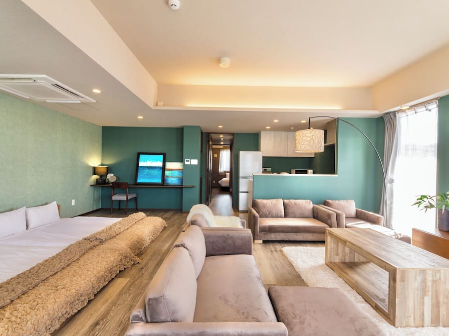 401 GREEN, Non Smoking | 2 bedrooms, desk, free WiFi, bed sheets